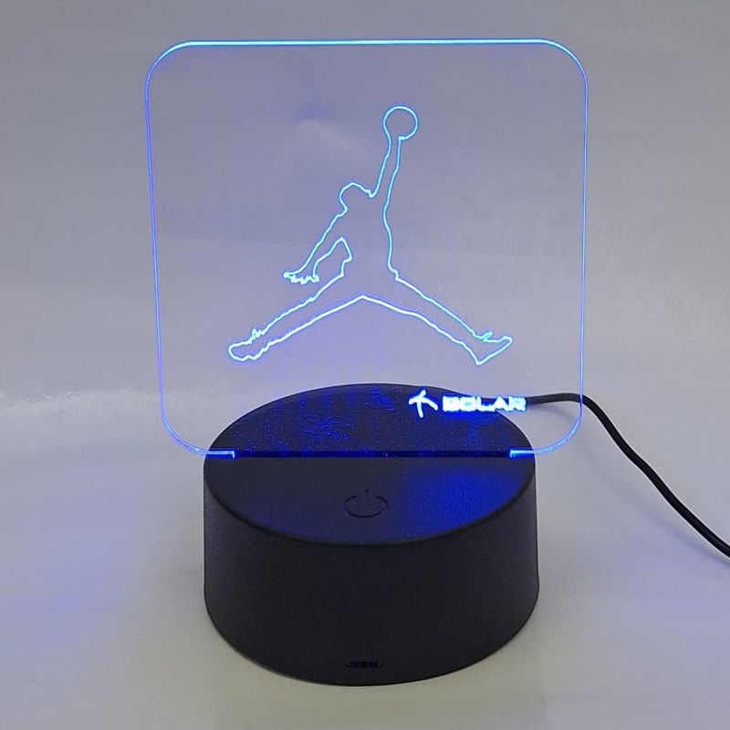 luminária de led em acrílico personalizada